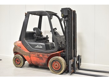 Vierwielige vorkheftruck LINDE H 25 D-05