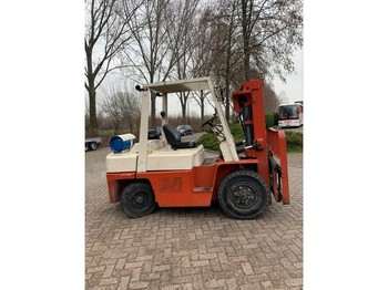 Vierwielige vorkheftruck Nissan BF03A35U