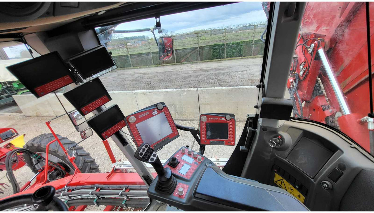 Aardappelrooier Grimme Varitron 470