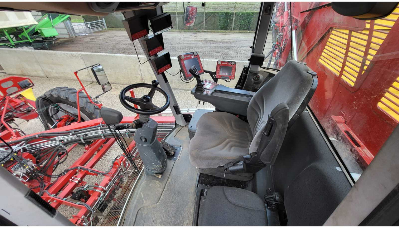 Aardappelrooier Grimme Varitron 470