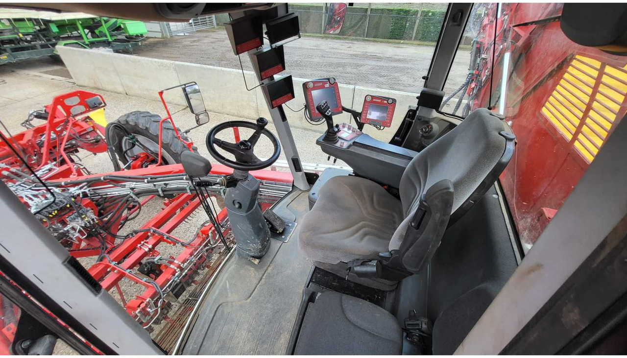 Aardappelrooier Grimme Varitron 470