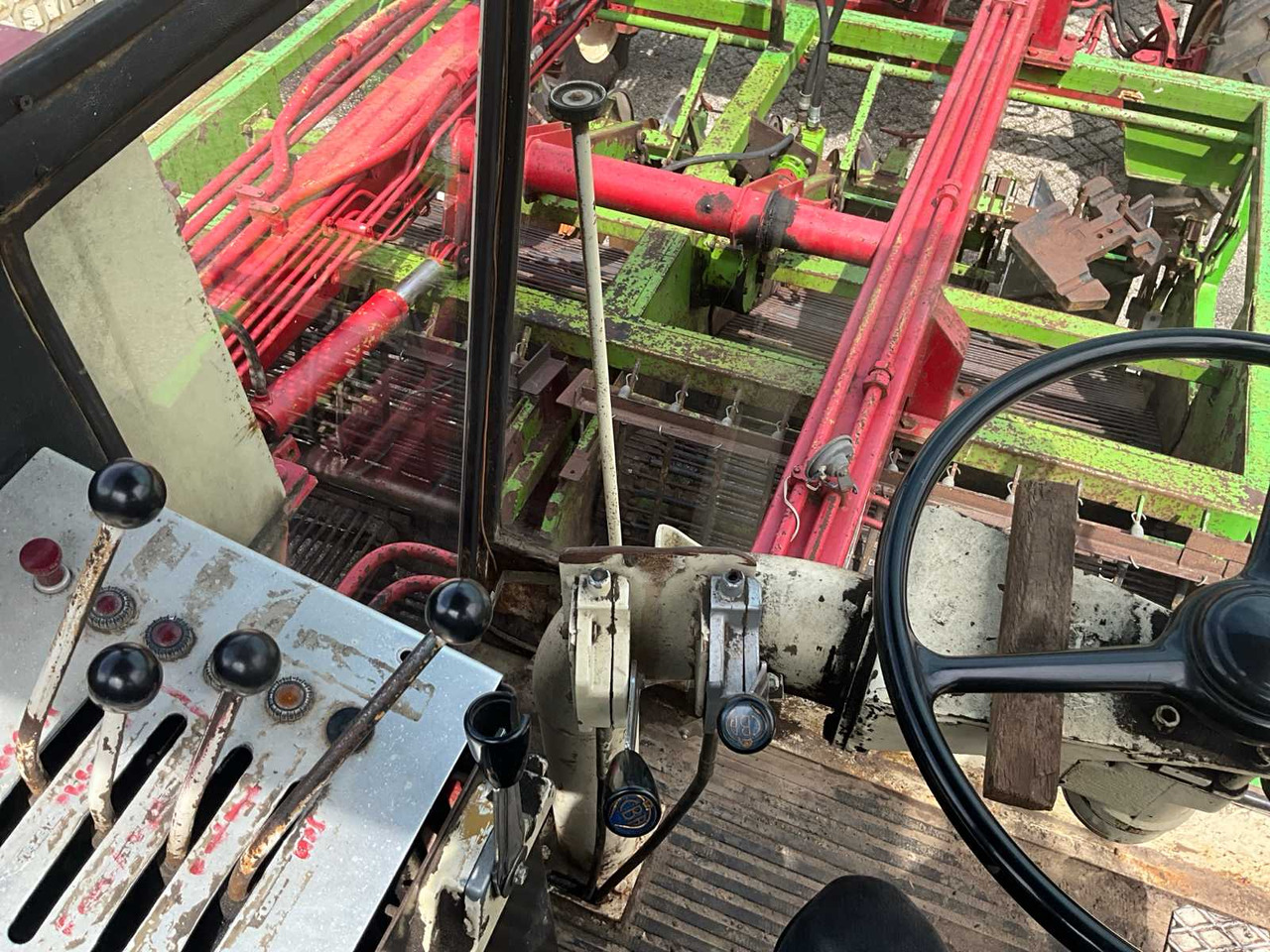 Aardappelrooier Moreau RWD-4-AVR