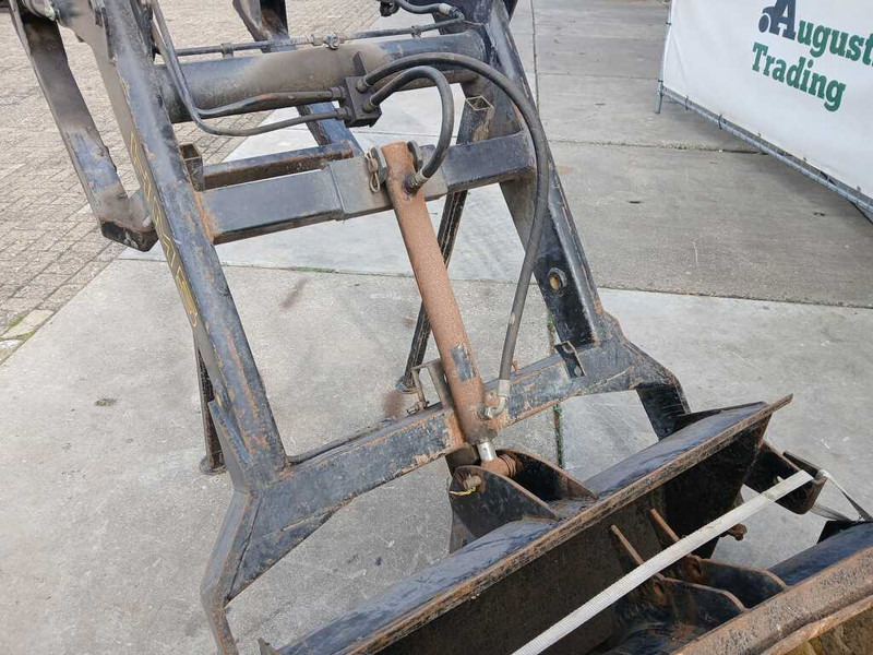 Landbouwmachine Agram H-M5-62