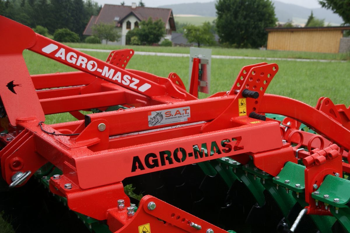 Nieuw Schijveneg Agro-Masz Kurzscheibenegge BT 30-Neumaschine: afbeelding 19