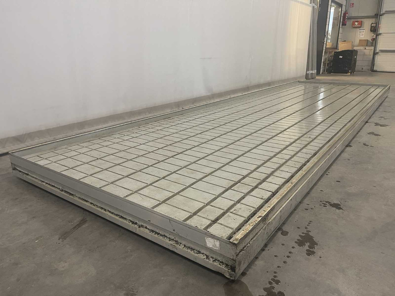 Landbouwmachine Aluminum cultivation table (5,90x1,715 mtr) (40x)