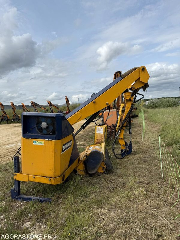 Armmaaier EPAREUSE BOMFORD FALCON 550 M DE 2006