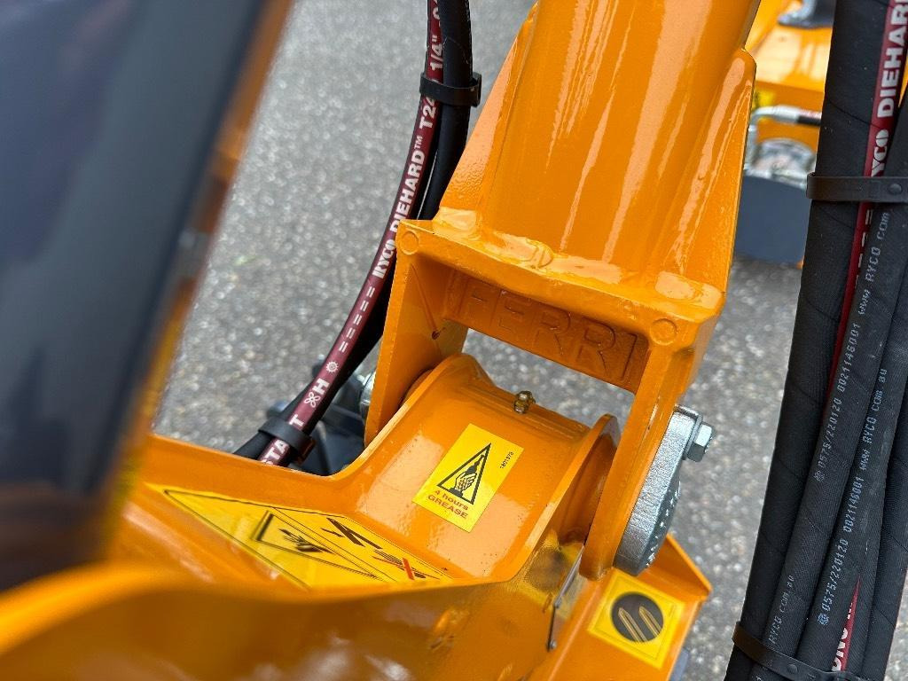 Armmaaier Ferri T320A klepelarm arm klepelmaaier (bj 2024)