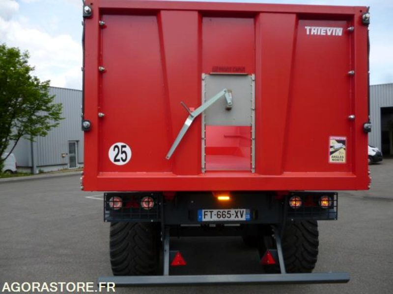 Landbouwmachine BENNE AGRICOLE THIEVIN CORTAL 160 59