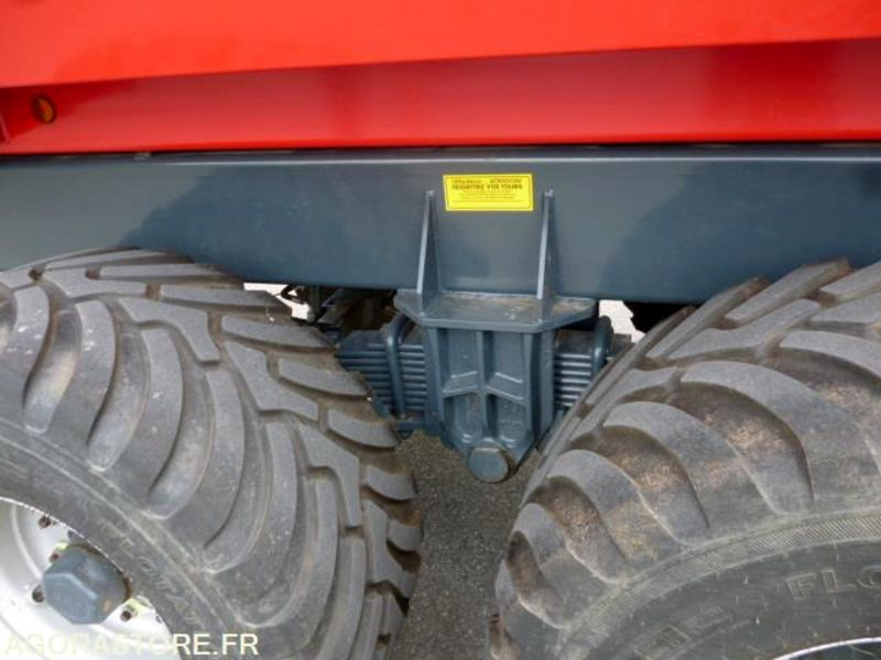 Landbouwmachine BENNE AGRICOLE THIEVIN CORTAL 160 59