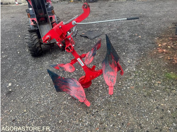 Landbouwmachine  CHARRUE 1 SOCLE MICRO TRACTEUR