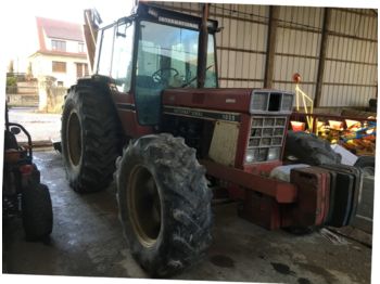 Tractor Case IH 1055 s: afbeelding 1
