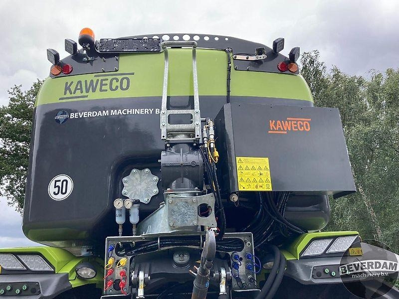 Landbouwmachine Claas Xerion 4200 & Kaweco Saddle Trac 16m3