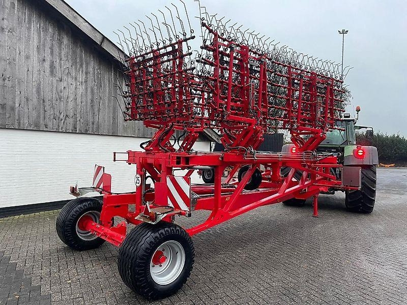 Landbouwmachine Einböck Aerostar 1800 XXL 18 meter!