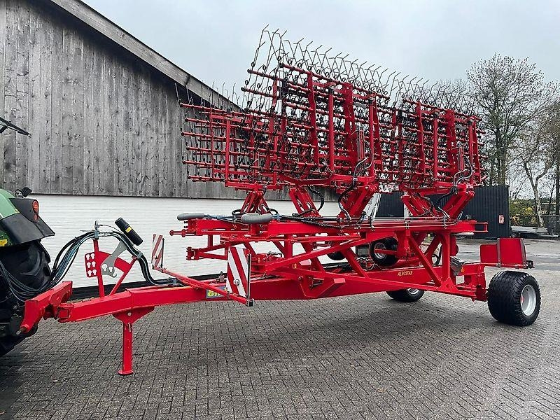 Landbouwmachine Einböck Aerostar 1800 XXL 18 meter!