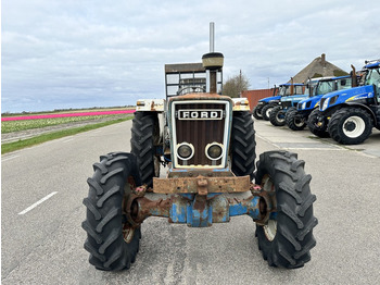 Ford 5000 - Tractor: afbeelding 2