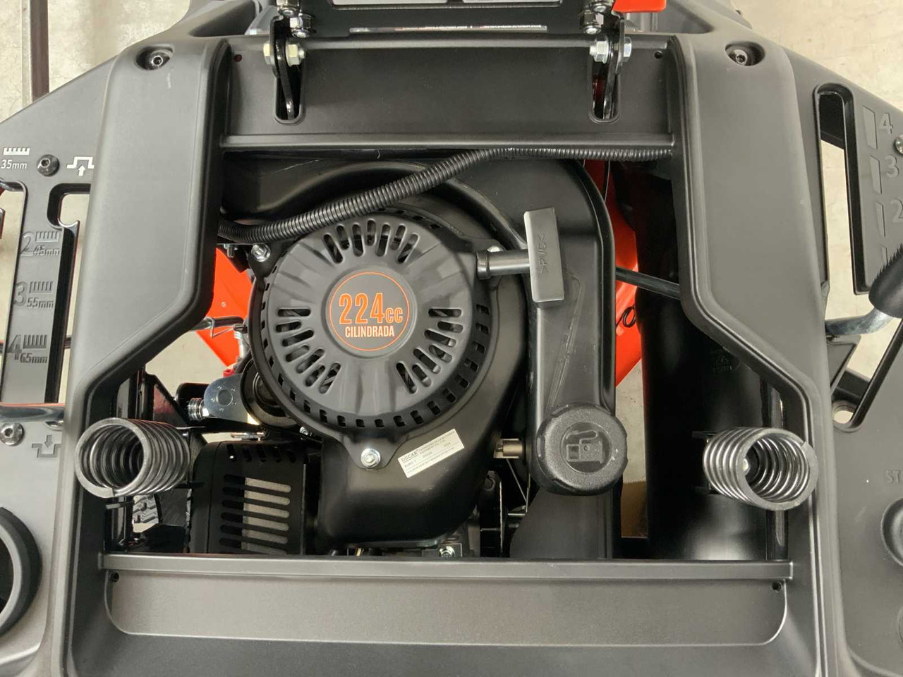 Gazonmaaier Daewoo DAXRM224