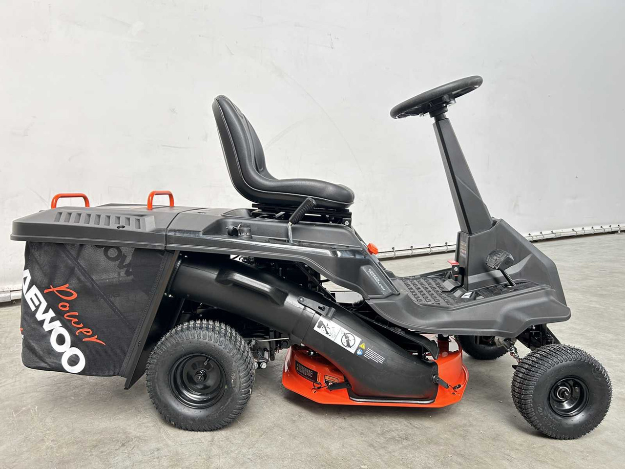 Gazonmaaier Daewoo DAXRM224