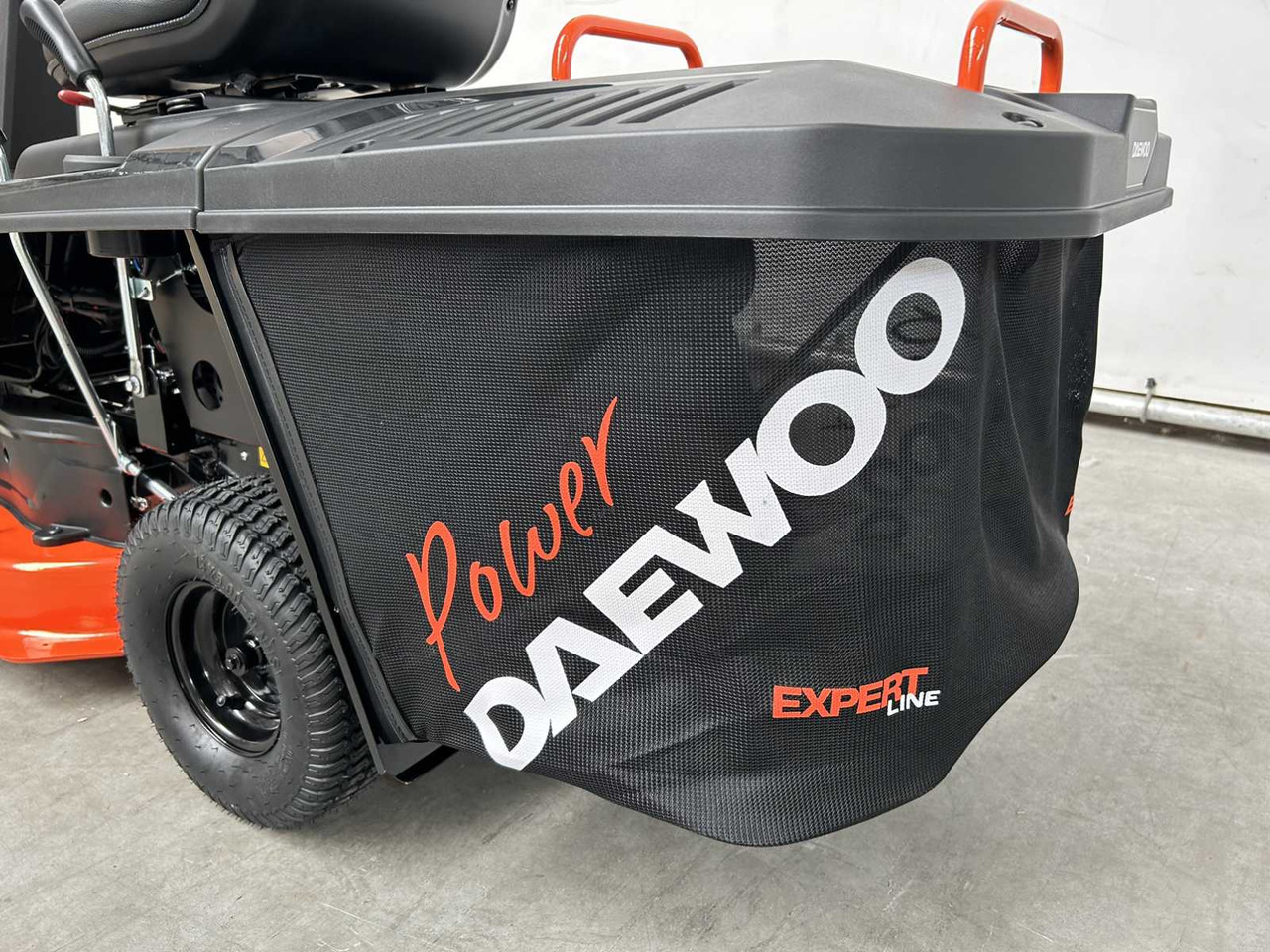 Gazonmaaier Daewoo DAXRM224