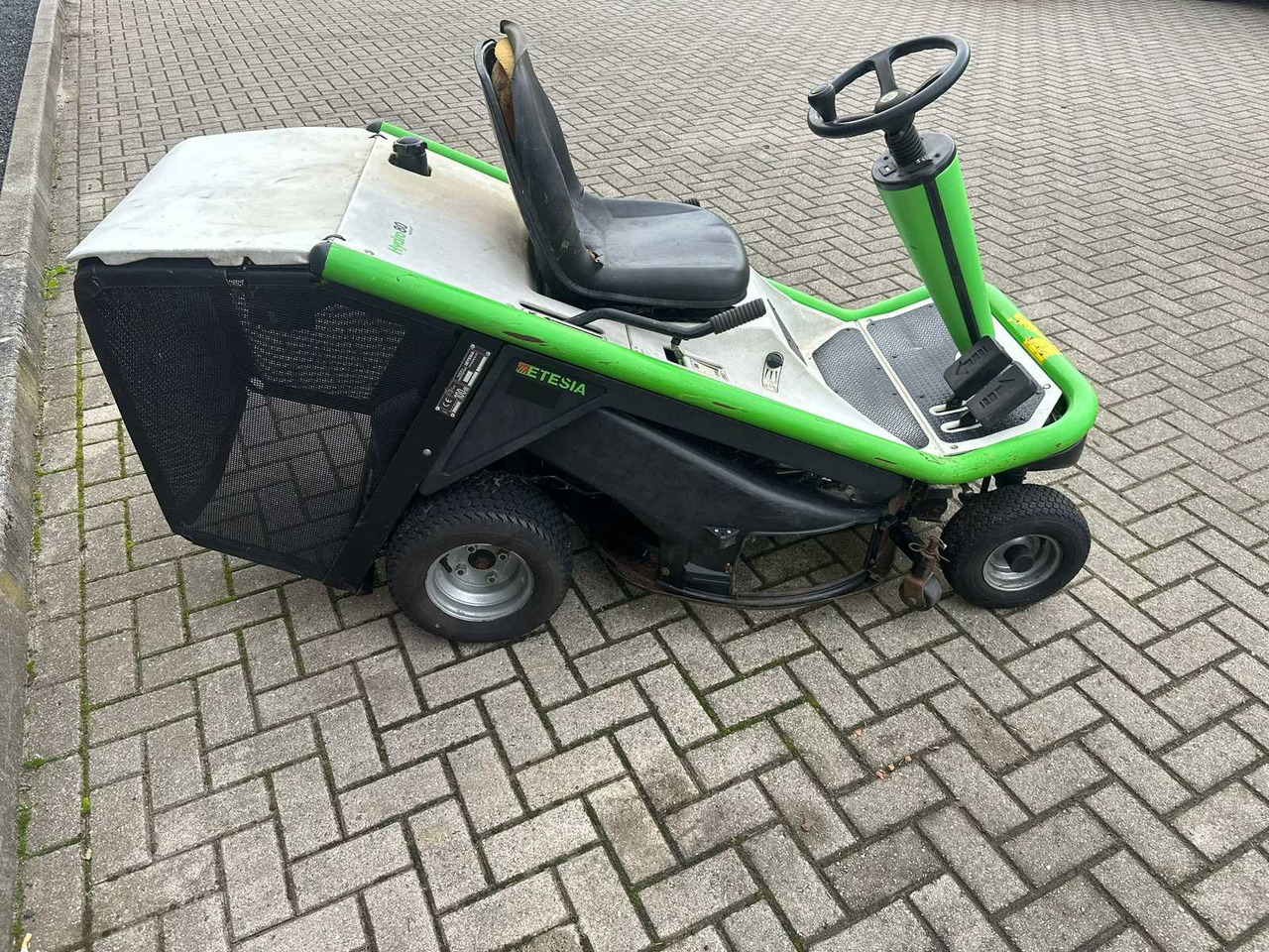 Gazonmaaier Etesia