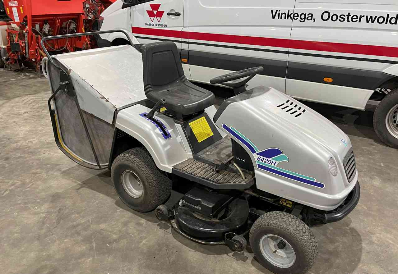 Gazonmaaier Gazonmaaier, Honda maaitrekker, zelfrijder, zelfrijdend, grasmaaier, diversen