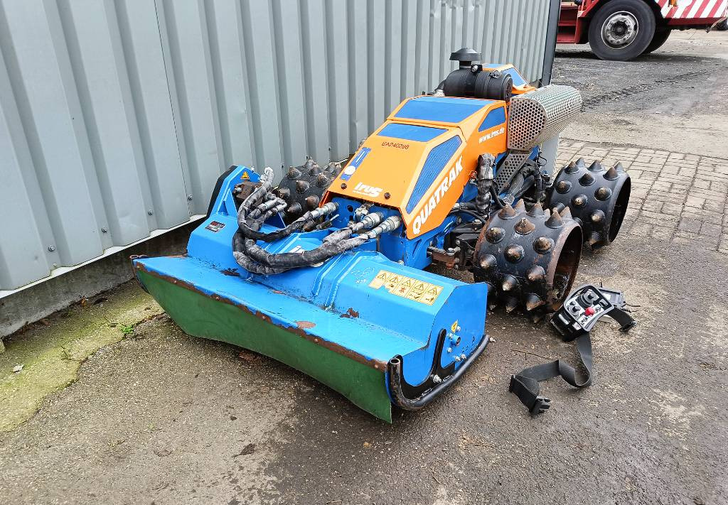 Gazonmaaier Irus quatrak deltrak robot maaier mower energreen slope