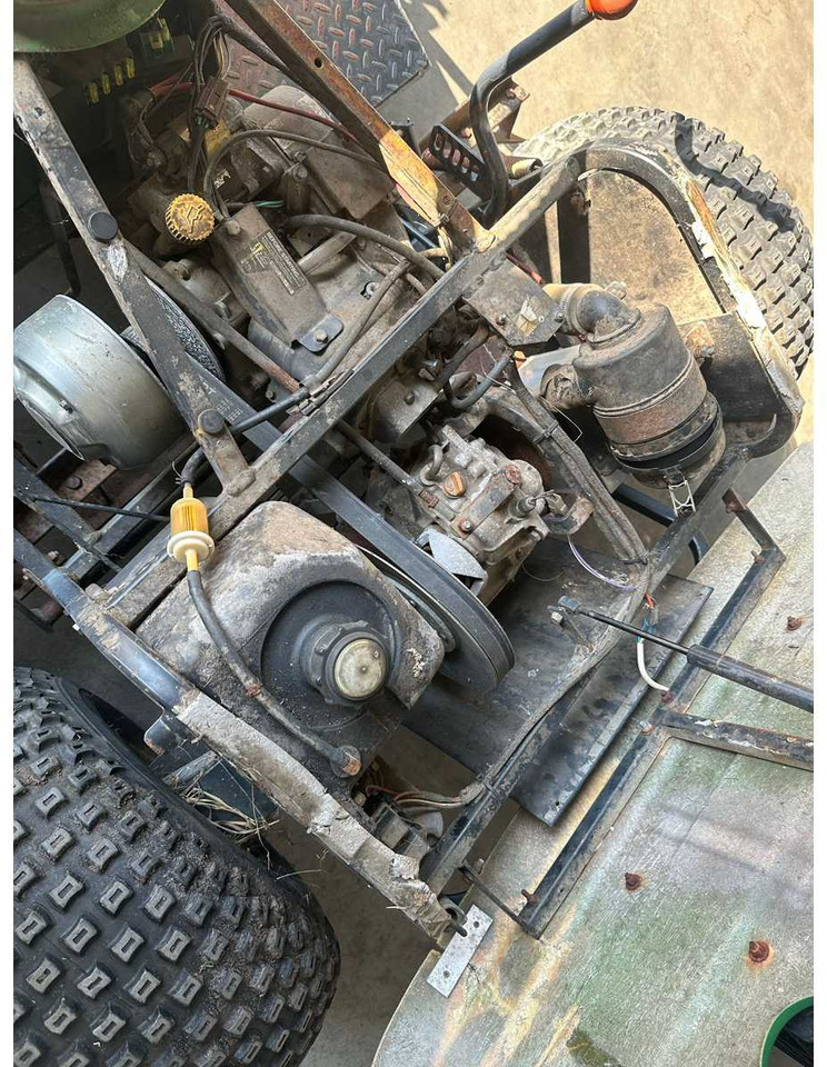 Gazonmaaier John Deere 1200 a