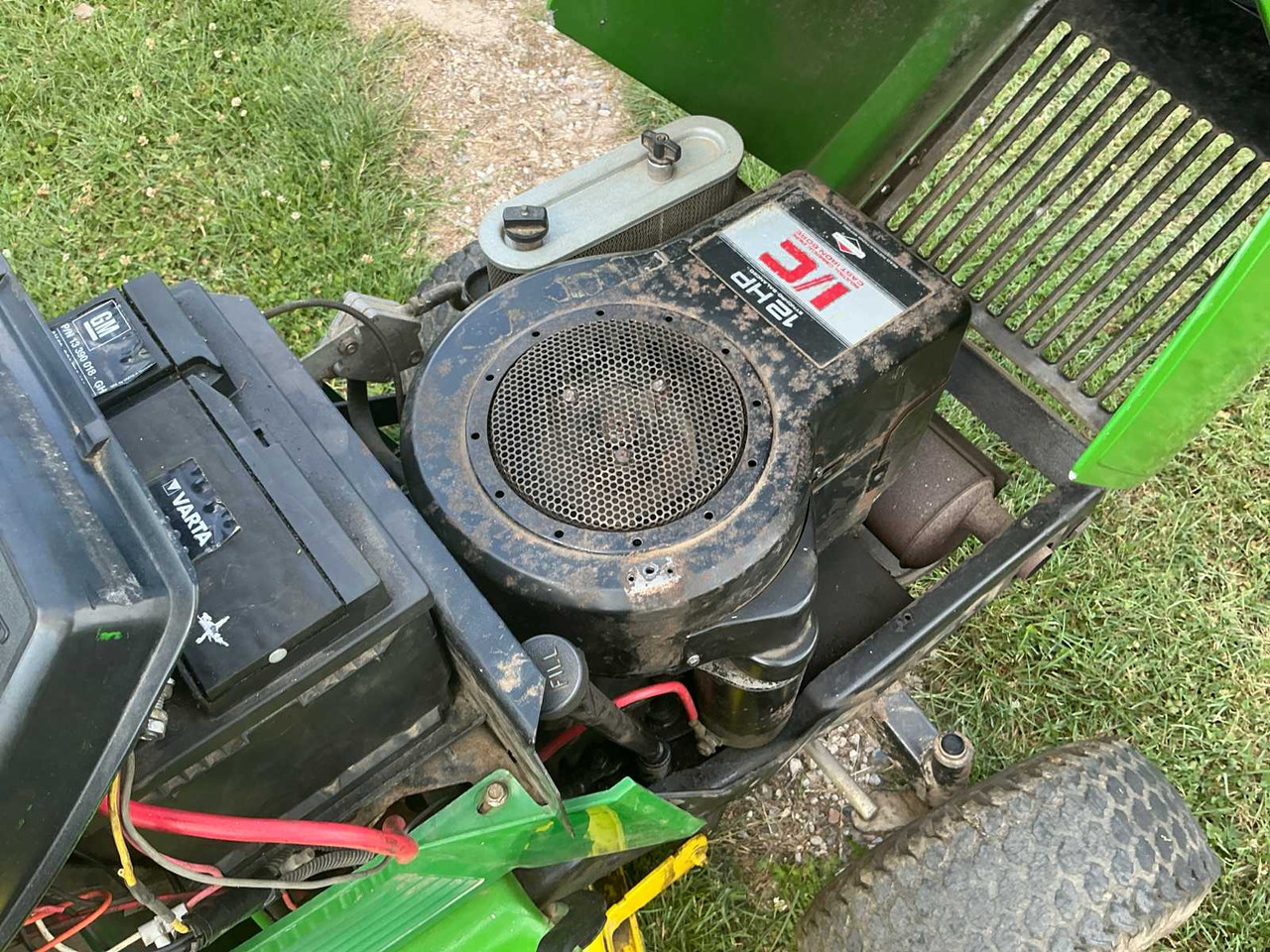 Gazonmaaier John Deere 160