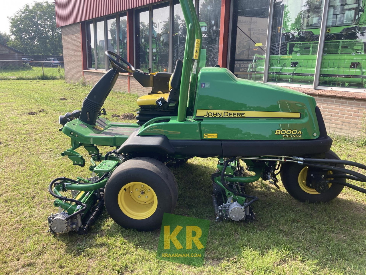 Gazonmaaier John Deere 8000A E-CUT