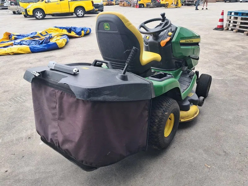 Gazonmaaier John Deere X350R
