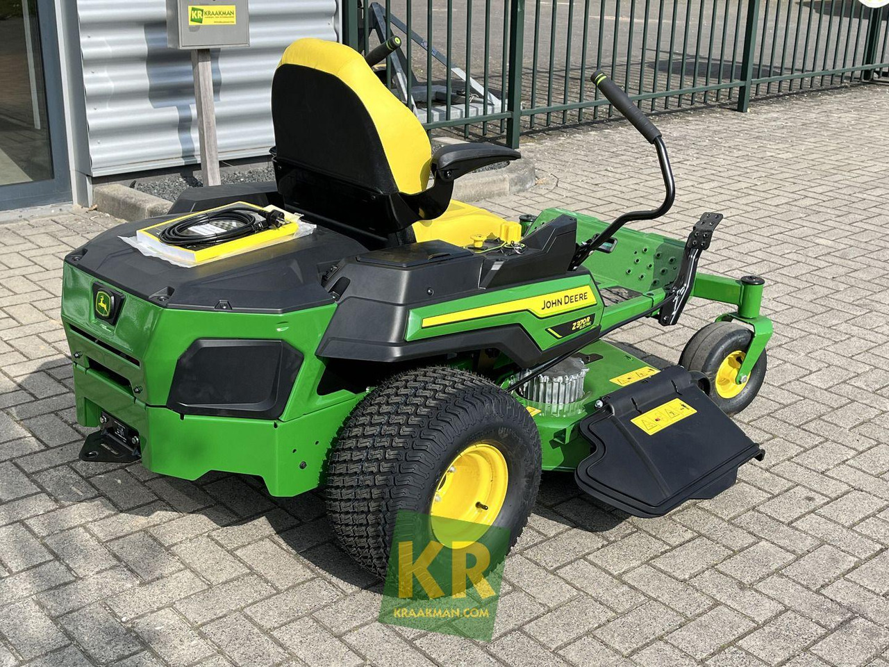 Gazonmaaier John Deere Z370R ELECTRIC