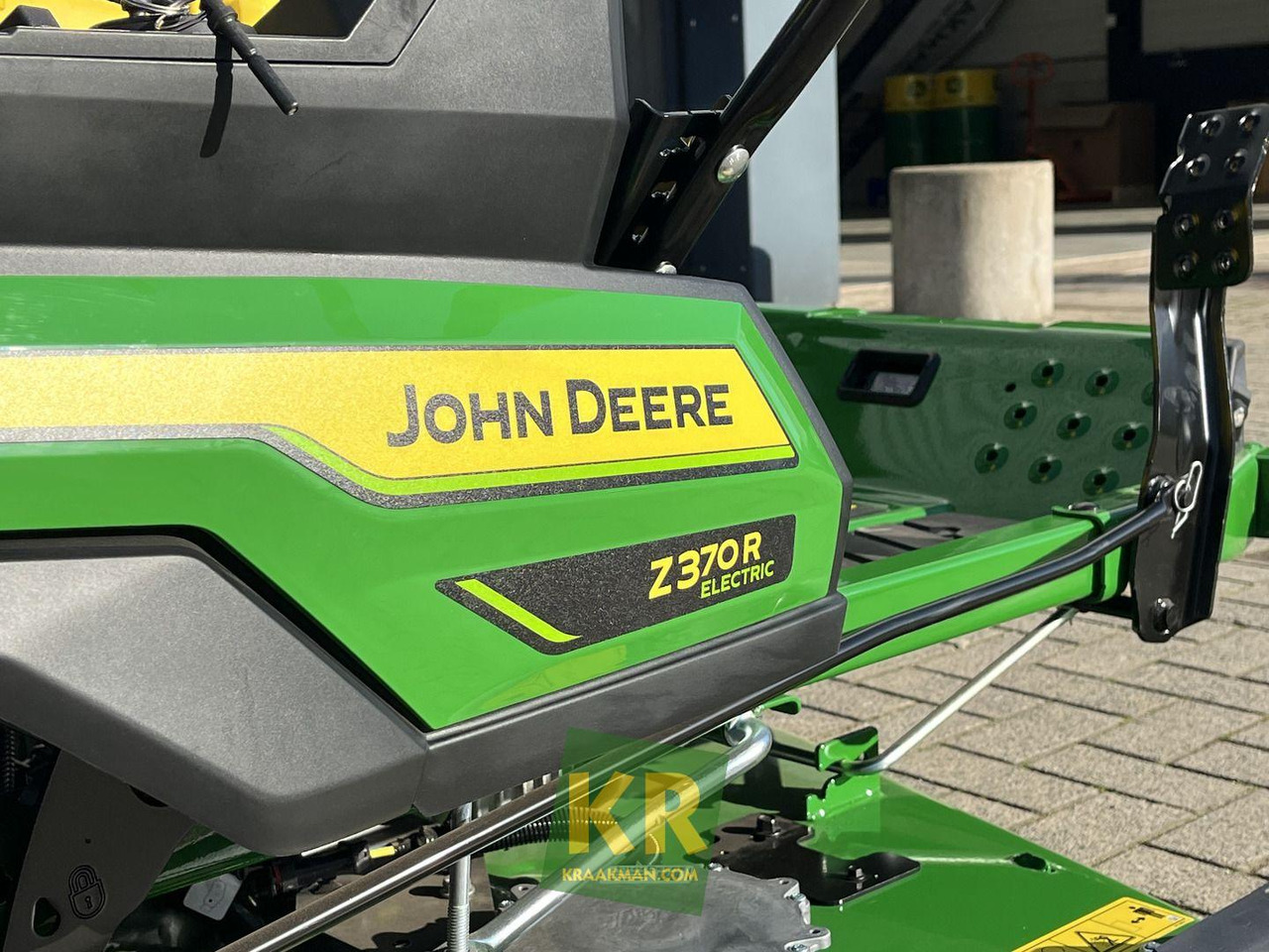Gazonmaaier John Deere Z370R ELECTRIC