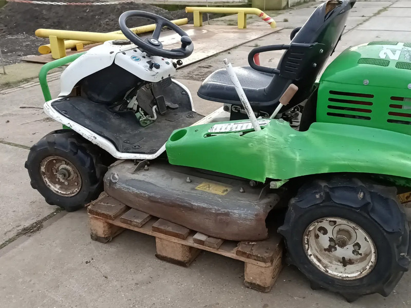 Gazonmaaier Maaier Etesia Twenty One HP
