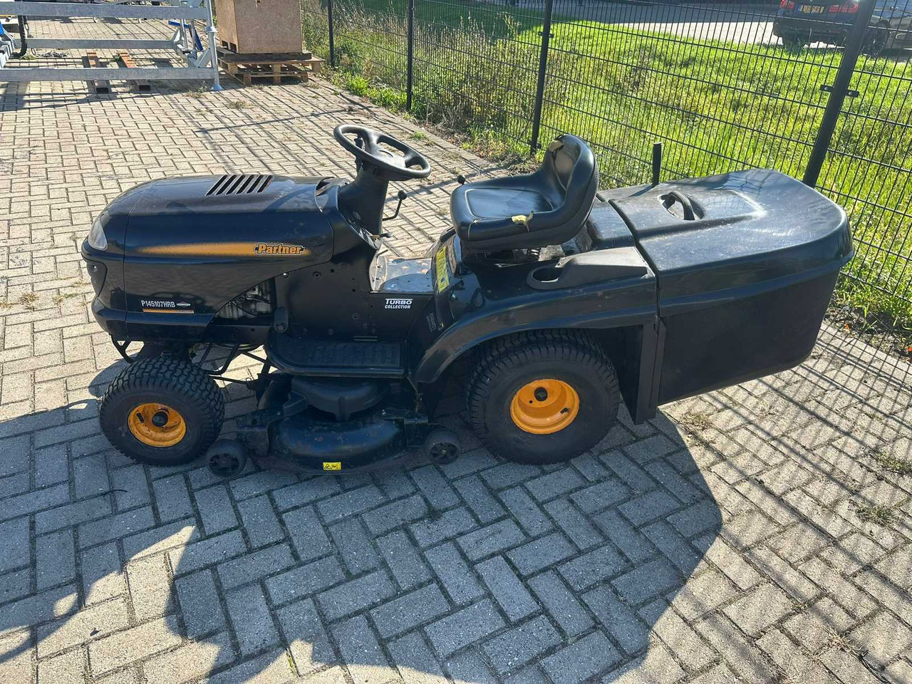 Gazonmaaier Partner turbo