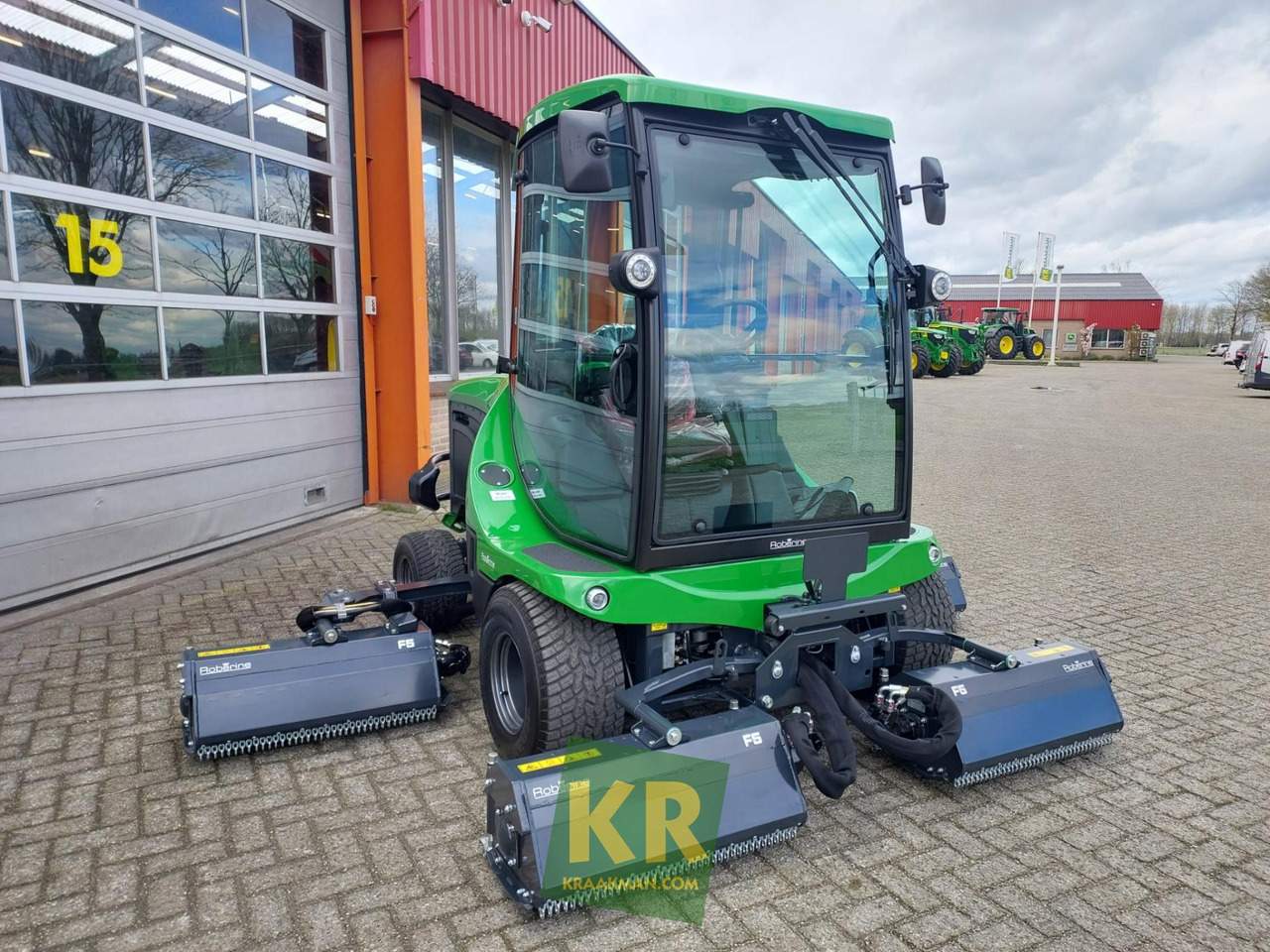 Gazonmaaier Roberine F5