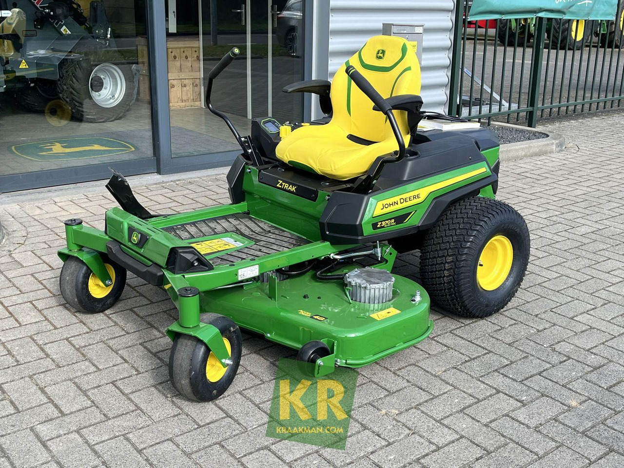 Gazonmaaier Z370R ELECTRIC John Deere