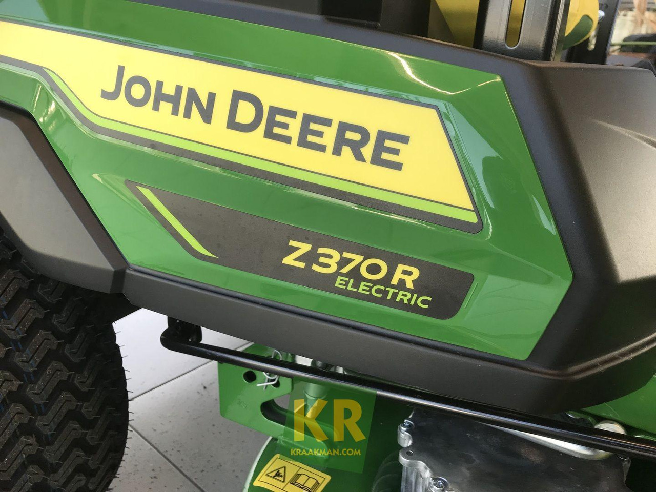 Gazonmaaier Z370R ELECTRIC John Deere
