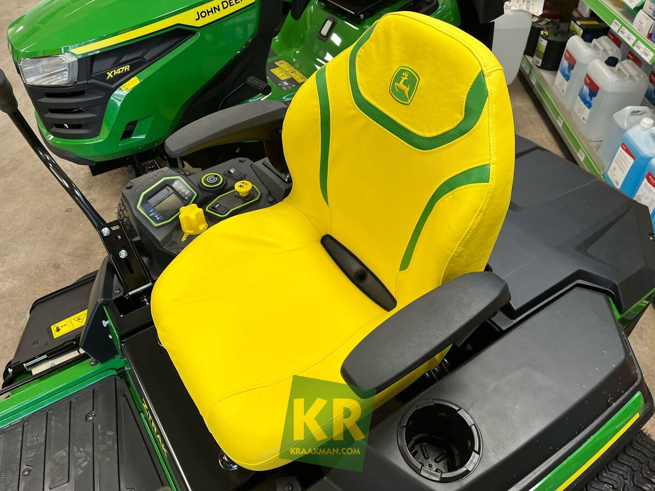 Gazonmaaier Z370R ELECTRIC John Deere