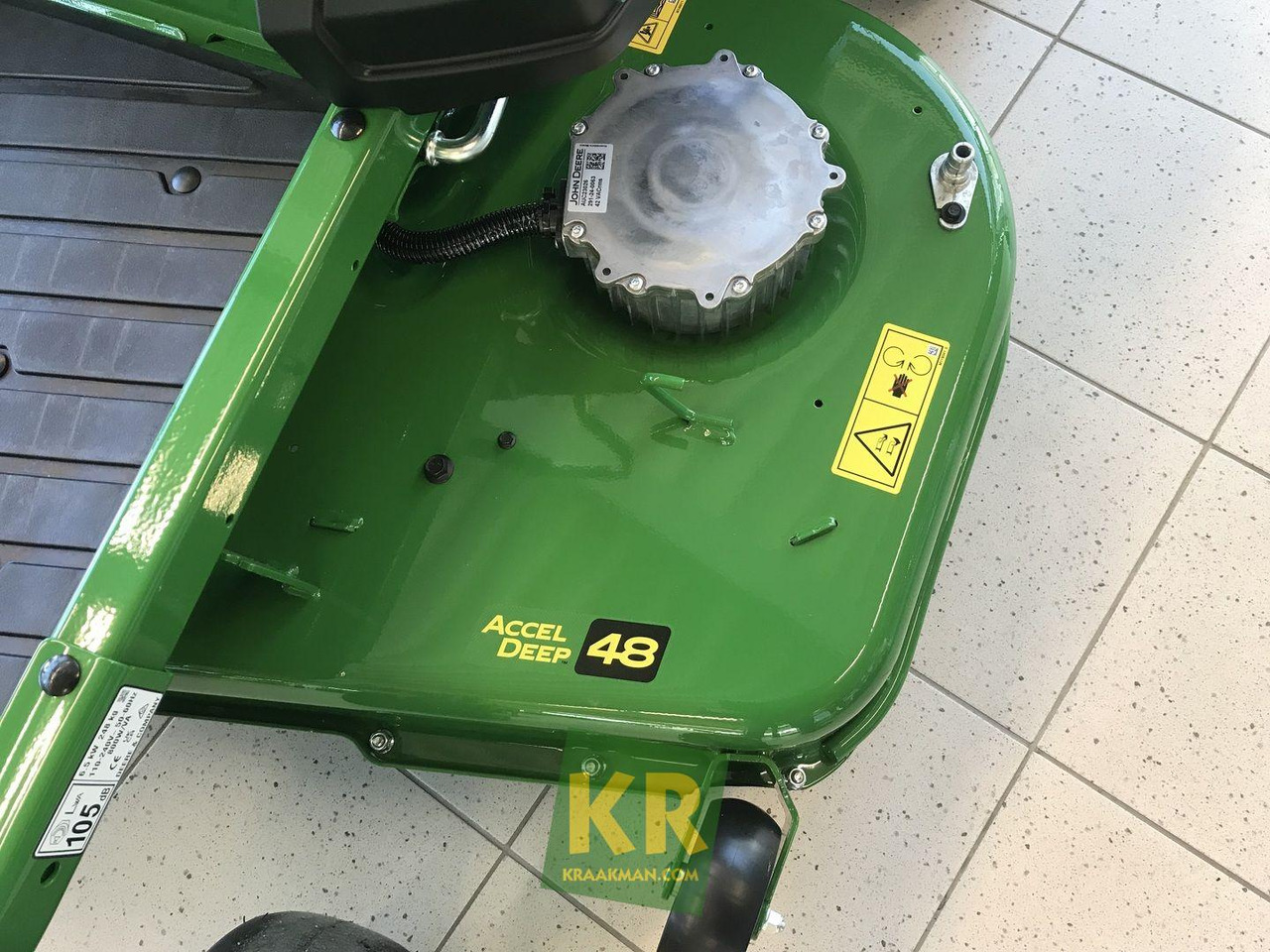 Gazonmaaier Z370R ELECTRIC John Deere