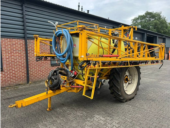 Getrokken veldspuit Dubex Junior 