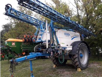 Getrokken veldspuit Inuma IAS5024