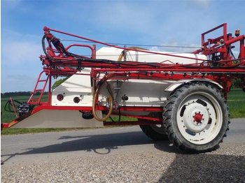 Getrokken veldspuit Lindus 4000 l, 30 m