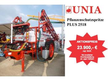 Getrokken veldspuit Unia Plus 2518