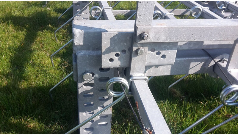 Landbouwmachine Graslandverzorgingsmachine