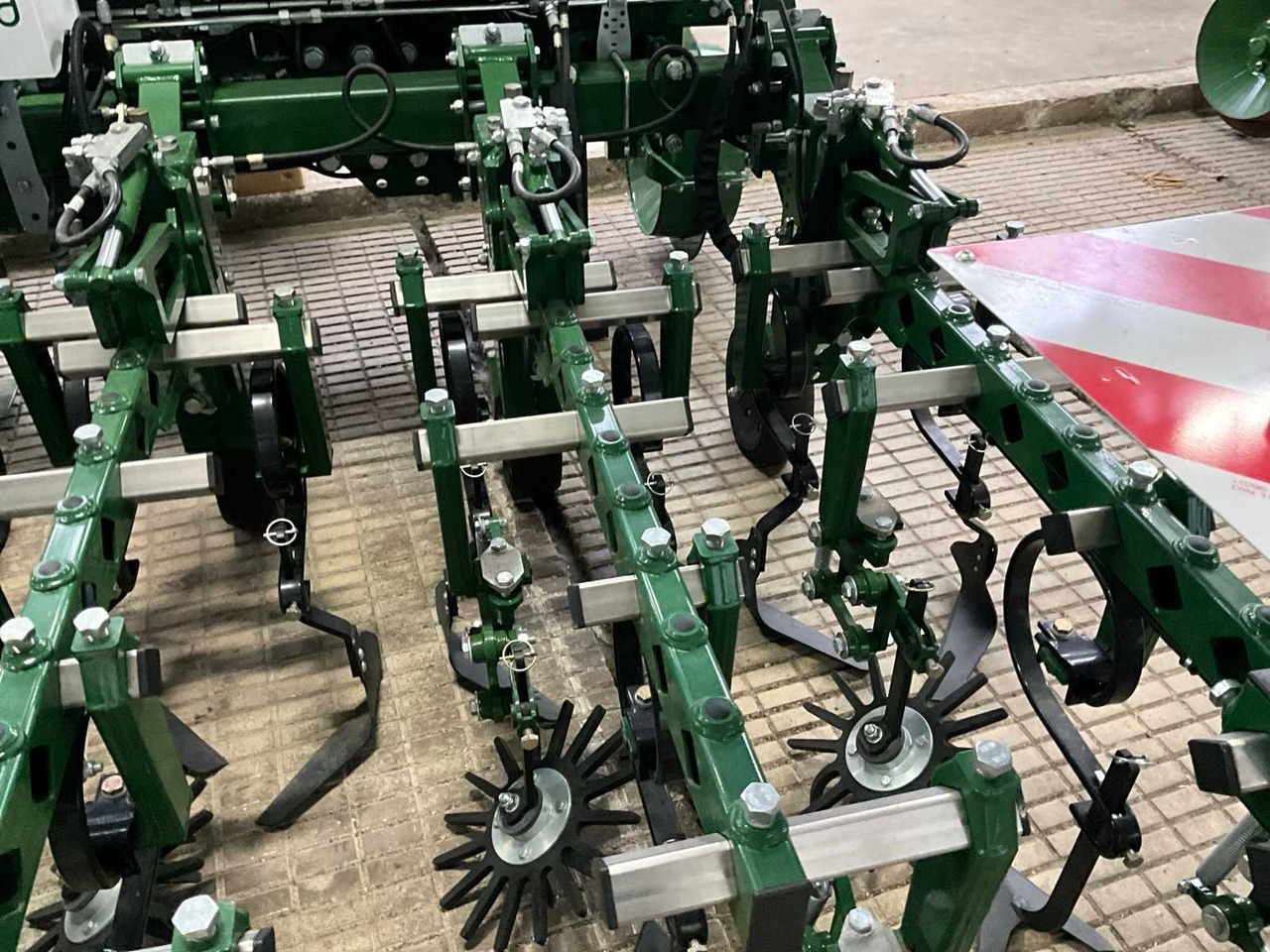 Grondbewerking toebehoor Garfold Interrow Side-Shift 12 rijer
