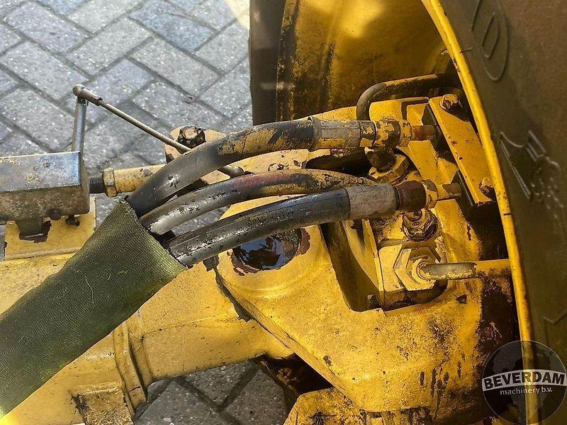Hakselaar New Holland 2305