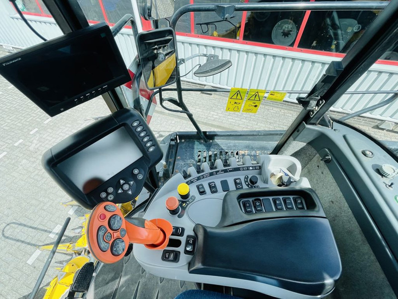 Hakselaar New Holland FR9050