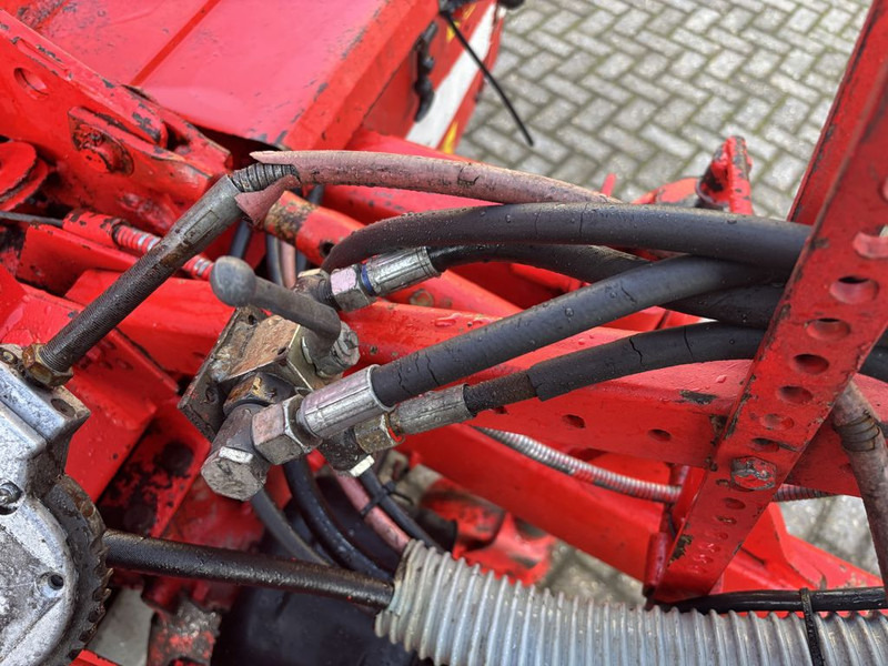 Hakselaar Pottinger SW102 Opraapwagen