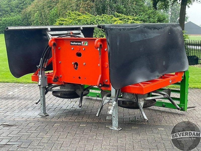 Landbouwmachine Holaras Jumbo KS SHB Grasvork Volvo aansluiting