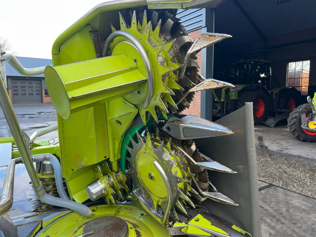 Hooi-/ Voedermachine Claas Orbis 600 SD