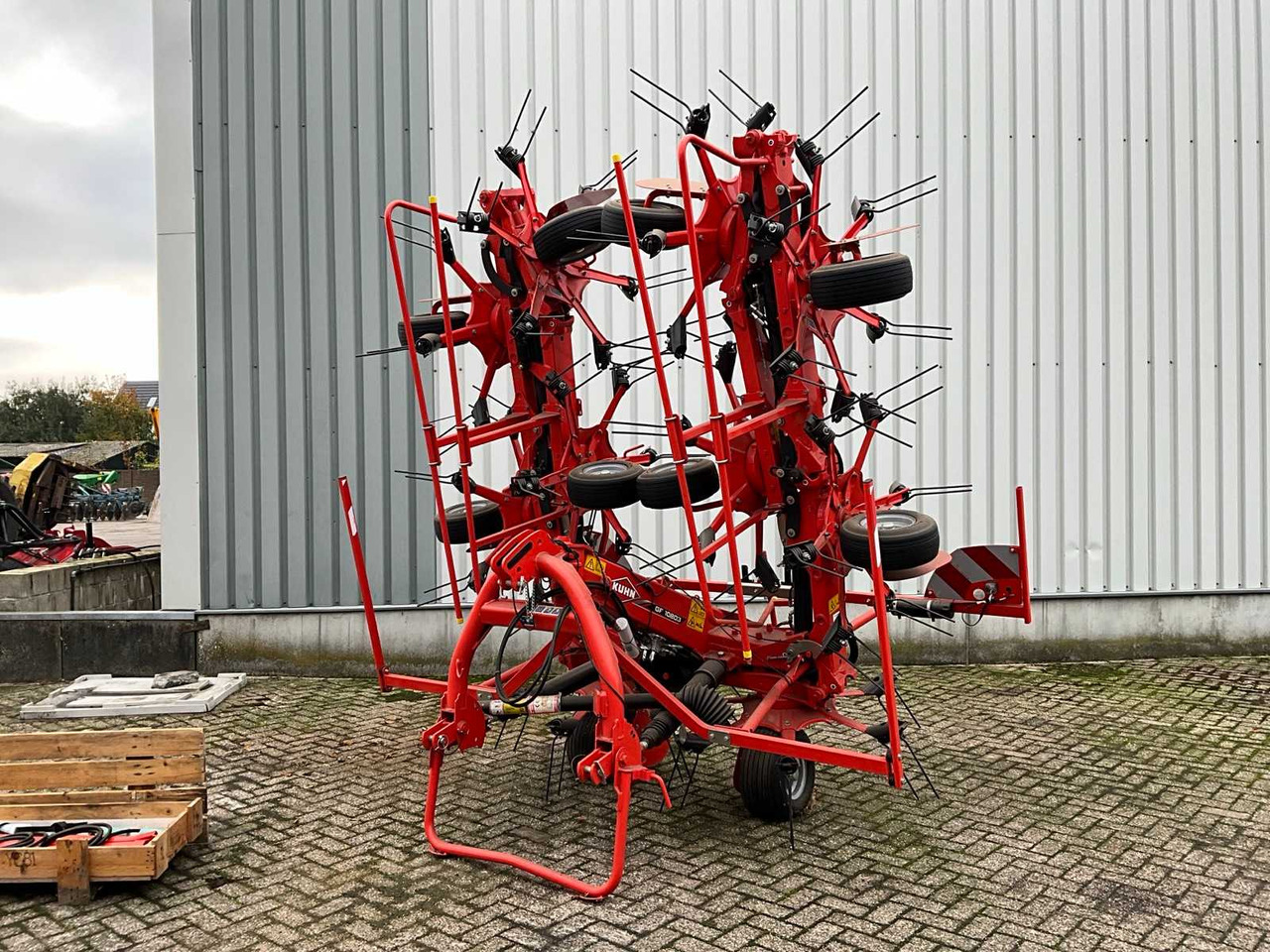 Hooi-/ Voedermachine Kuhn GF10803